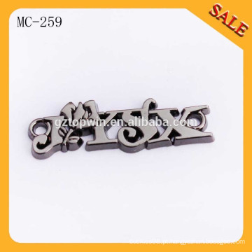 MC259 Atacado acessórios de vestuário personalizado marca logotipo metal letter tag